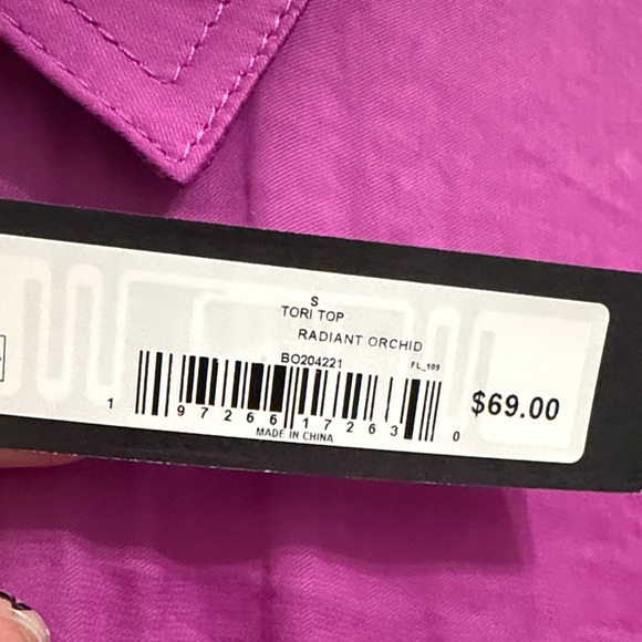 NWT Steve Madden Magenta Button-Down Shirt - Small - Picture 10 of 10